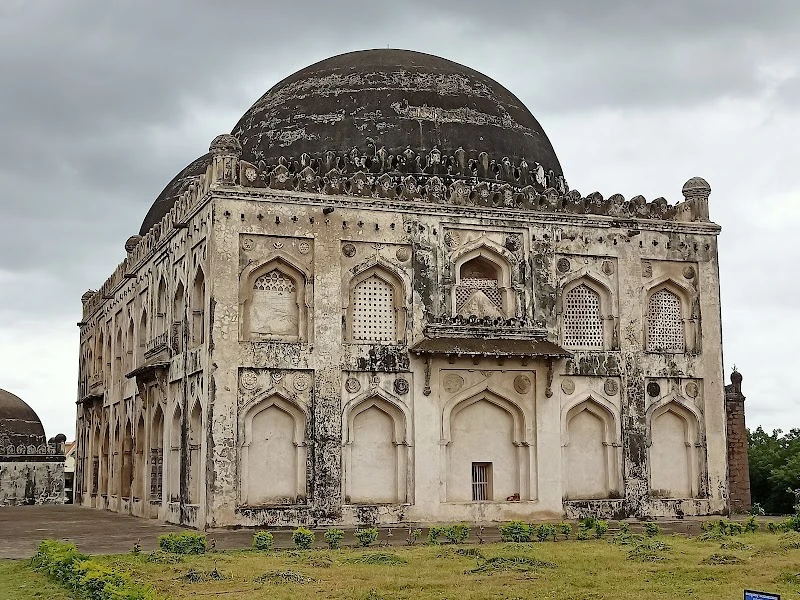 haft gumbad