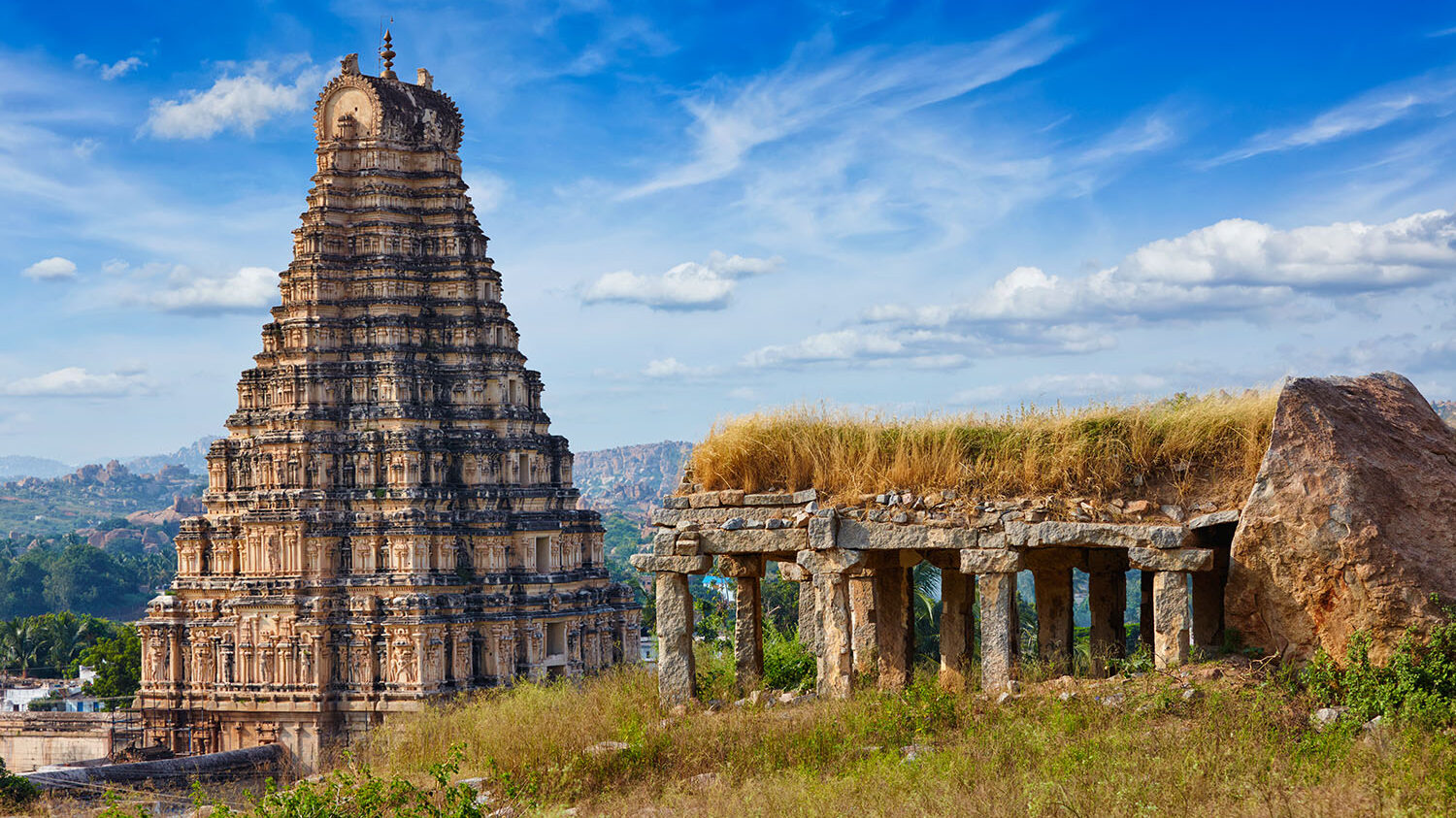 virupaksha temple hampi e1688369860126